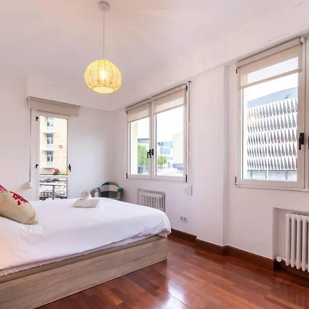 Con Vistas Al Estadio San Mames *